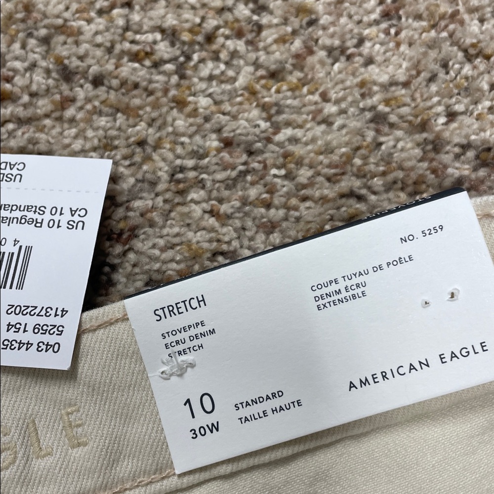 Women's American Eagle stovepipe stretch denim NWT size 10 - Picture 2 of 4